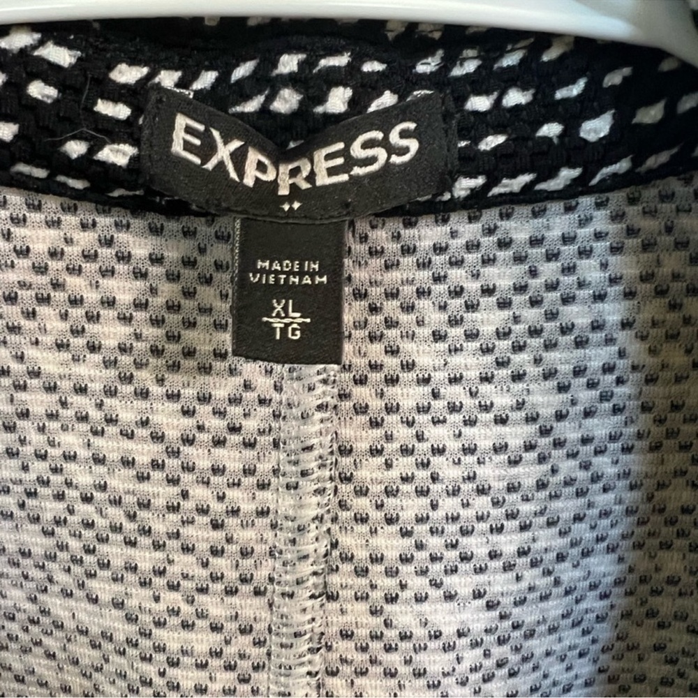 Express Zip Up - Picture 3 of 7